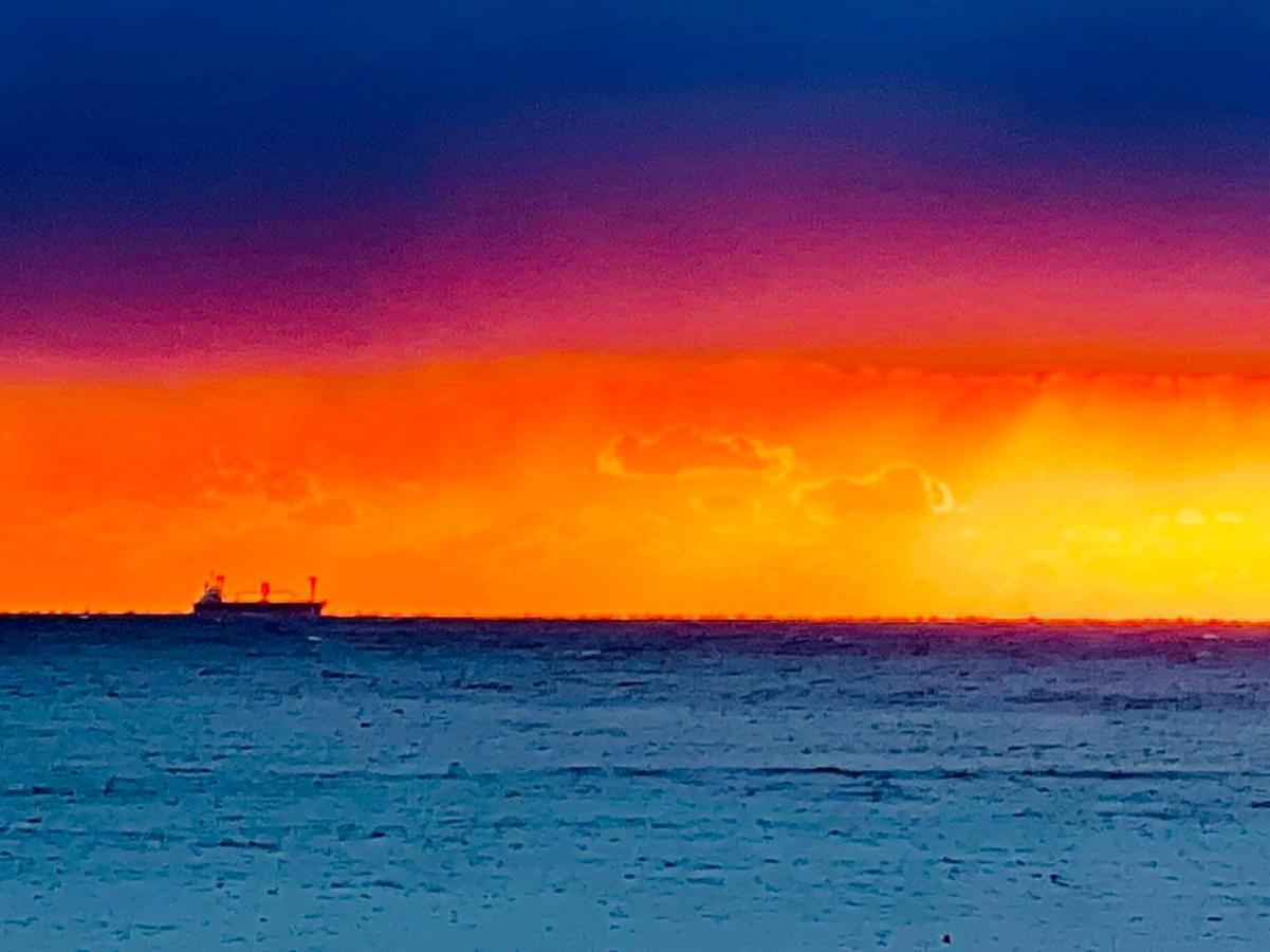 皆様お宿　海風 Sirahama Kültér fotó